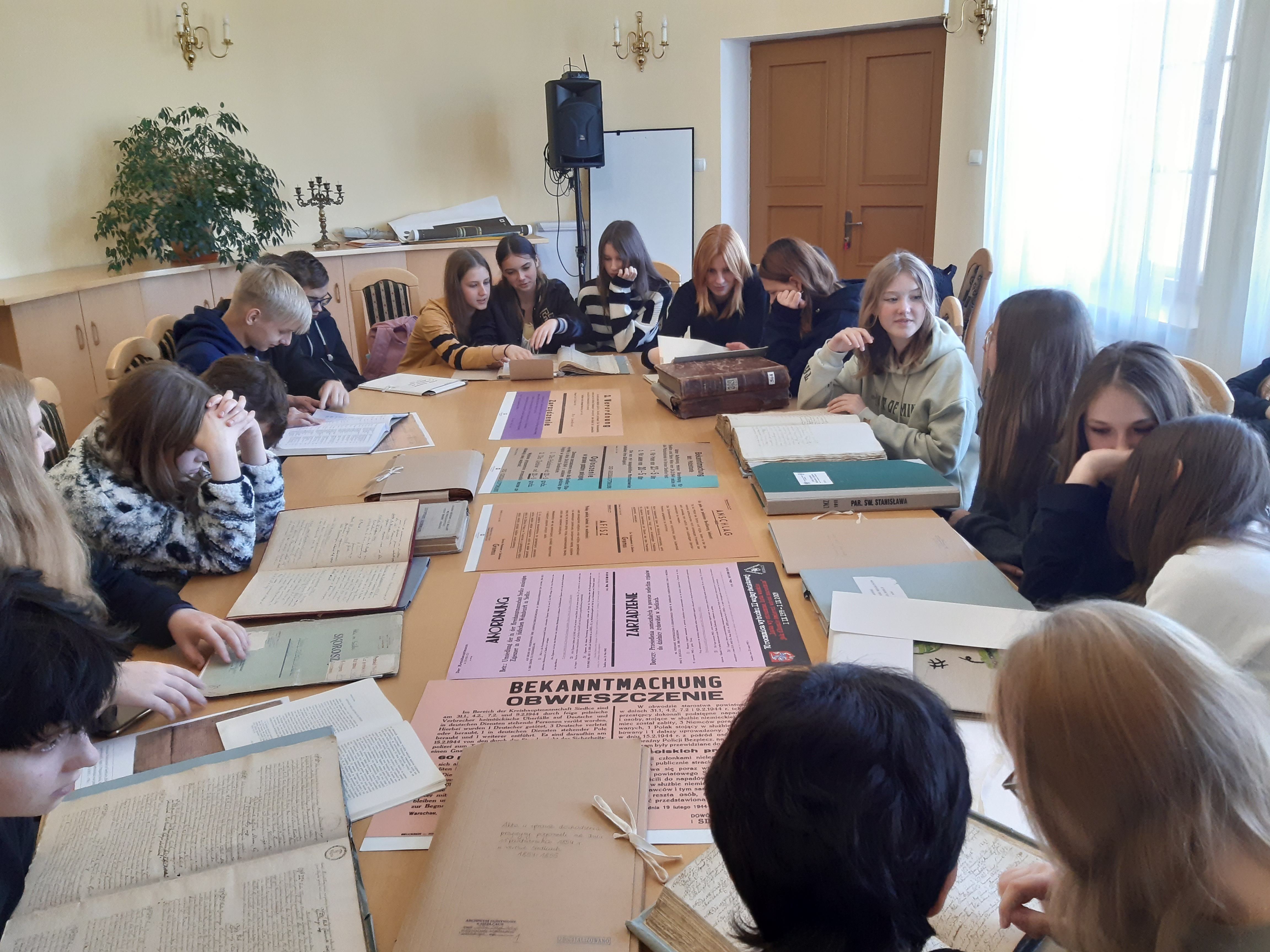 Źródła archiwalne w edukacji historycznej