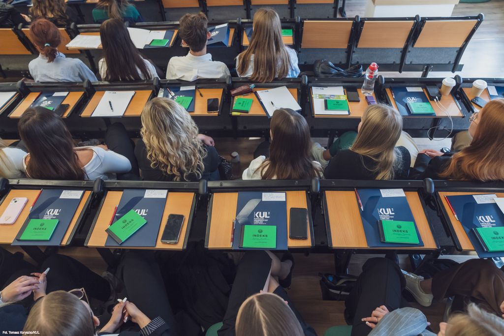 Licealiści z indeksami Akademii Prawa  Wydziału Prawa, Prawa Kanonicznego i Administracji KUL